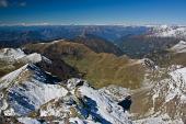 Dal Rif. Tavecchia in Val Biandino il sabato, salita la domenica al Pizzo Tre Signori e passaggio al Rif. Grassi - FOTOGALLERY